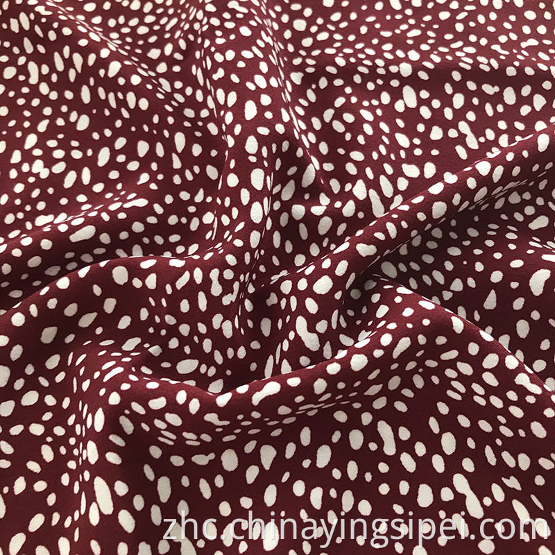 新产品花卉图案聚酯织物工厂销售poplin印刷面料适合女性